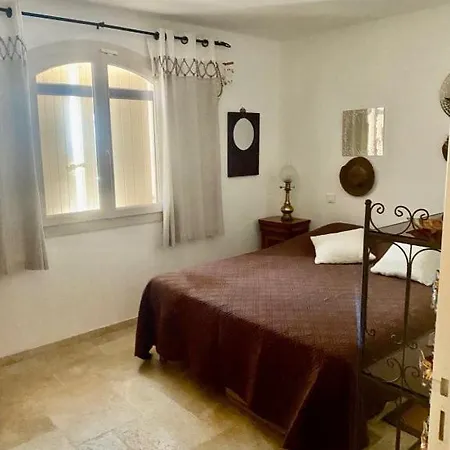 Maison Vue Mer Sur Les Iles D Or لو لا فاندو