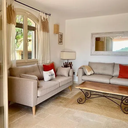 Maison Vue Mer Sur Les Iles D Or فندق مبيت وإفطار لو لا فاندو